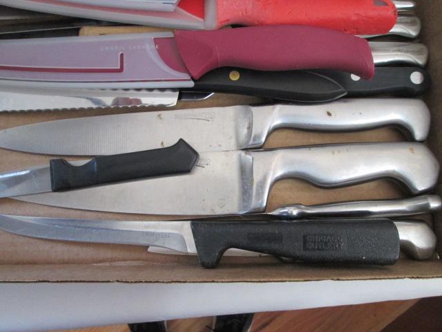 Grouping of Kitchen Knives-Emeril Lagasse, Chicago Cutlery, Farberware Pro,