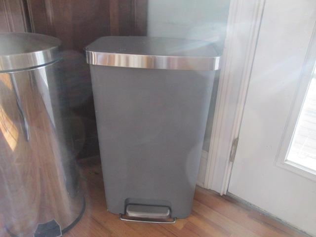 Two Foot Pedal Kitchen Trash Cans