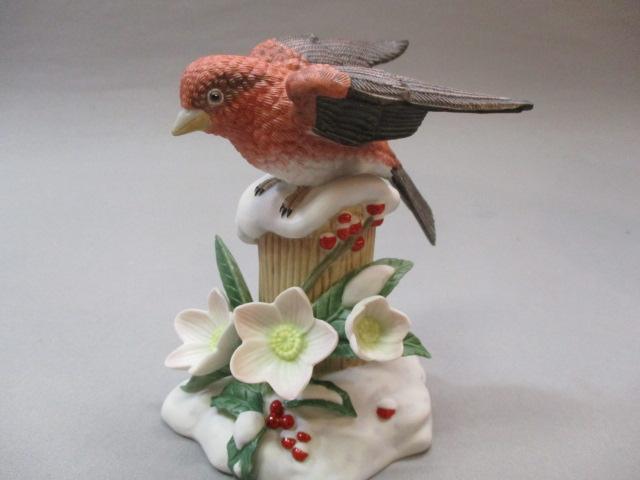 2011 Lenox Limited Edition "Christmas Purple Finch" Fine Porcelain Bird Figurine 5"