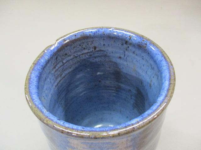Hand Thrown Earthenware Vase 7"