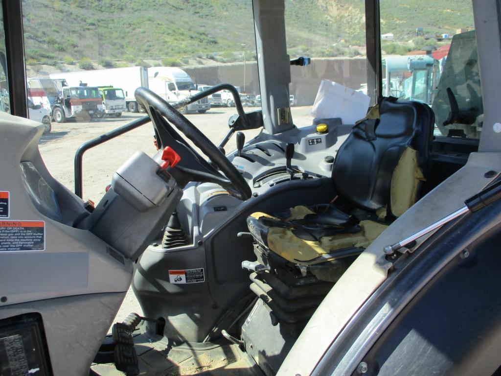2016 Kubota M5091N Ag Tractor,