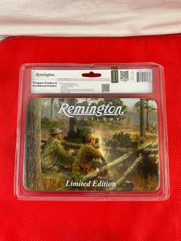 2 pcs Remington Knives Collectible Gift Sets in Decorative Tins. Trapper & Lockback Folders. NIB.