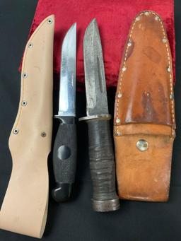 Pair of Vintage 40s & 60s Cattaraugus Fixed Blade Knives w/ Leather Sheaths,