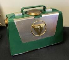 Zenith 1953 Wave Magnet Radio - Model M505, 12"x5"x9"