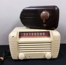 RCA Victor 1946 Radio - Model 65X2, 11½"x7"x7", Working;     Stewart Warner