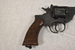 Gun. Enfield 1933 NO2 MK1  38 Cal. Revolver