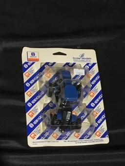 New Holland 2G 425  FD 1/64 scale