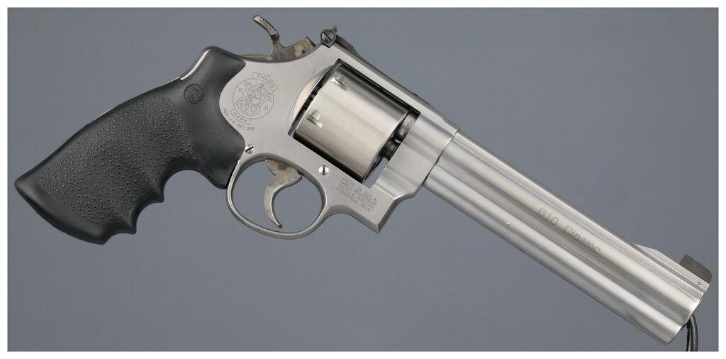 Smith & Wesson Model 610-1 Classic Double Action Revolver