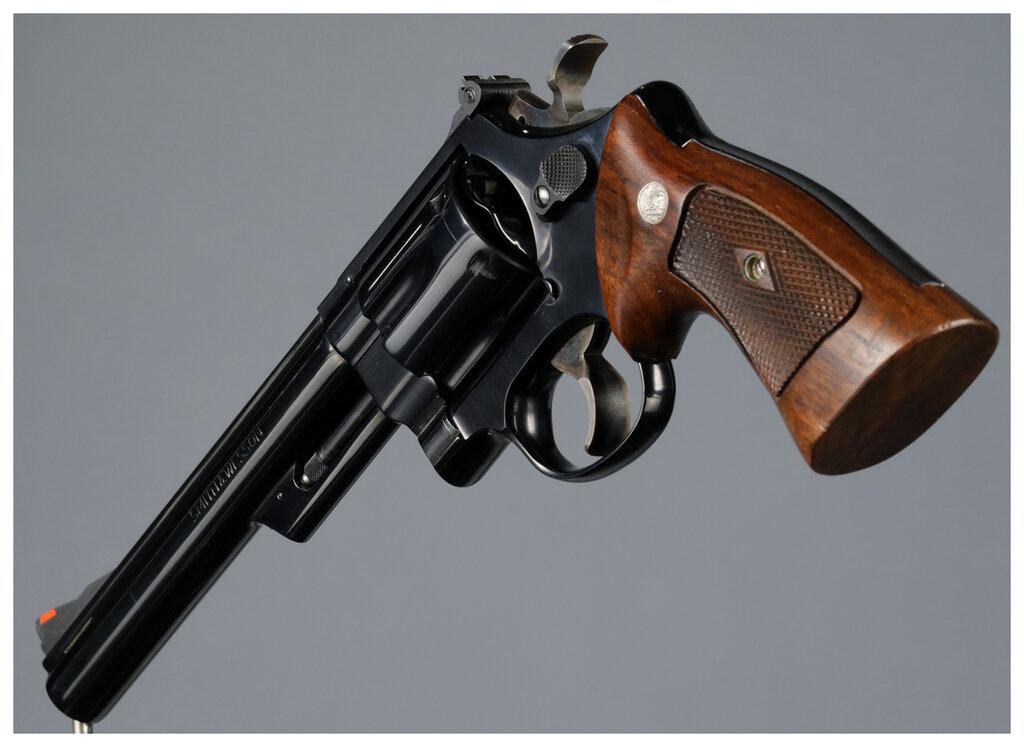 Smith & Wesson Model 29-2 Double Action Revolver with Case