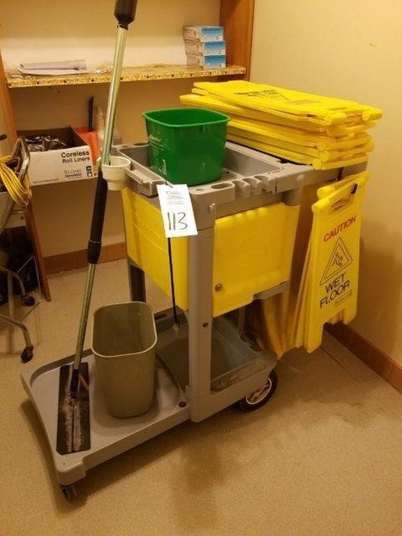 Rubbermaid Mop Cleaning Cart
