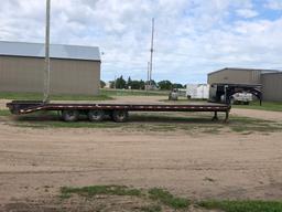 2010 Felling 31ft Flatbed Deck Gooseneck Trailer W/5ft Beaver Tail And 6ftx