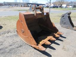 Strickland 66" Bucket With Teeth