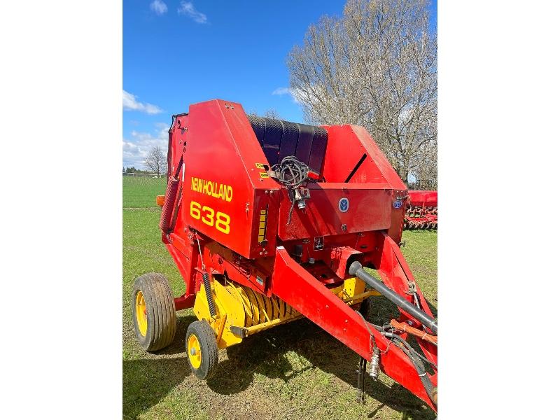 638 New Holland Round Baler With Monitor
