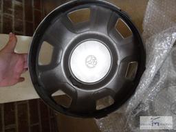 Set of (2) Toyota hubcaps