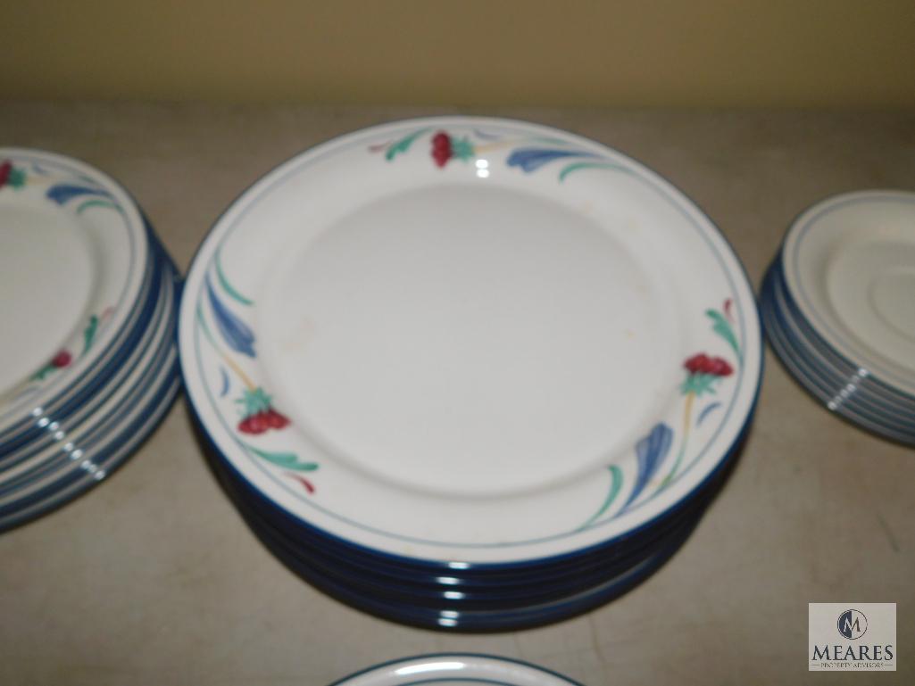 Lenox Chinastone Poppies on Blue Dinnerware 8 Piece Setting