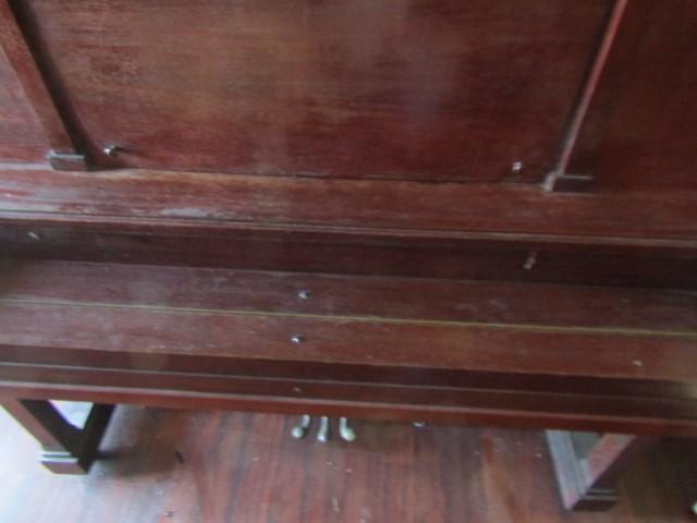 Antique Pre 1930s Walter's Piano Co. Upright Piano (Local Pick Up Only)
