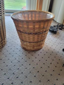Woven Baskets $1 STS