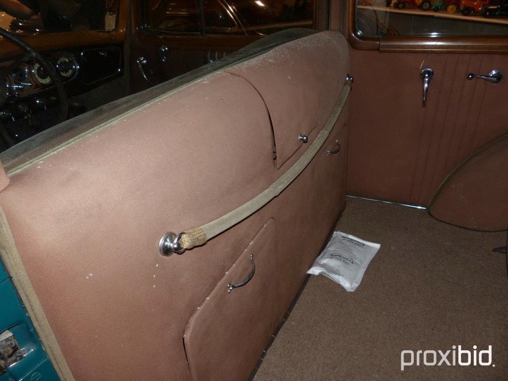 1935 PACKARD LIMO CLASSIC VEHICLE VN:812346 Sedan. Green. 6 cylinder.
