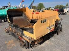 MAULDIN 1500 ASPHALT PAVER powered by Deutz diesel engine, equipped with propane heated screed,