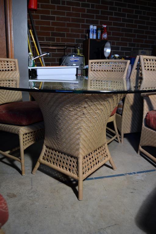 Fine Ficks Reed Rattan Wicker Glass Top Table and 4 Chairs Outdoor Dining Set, Cushioned Seats