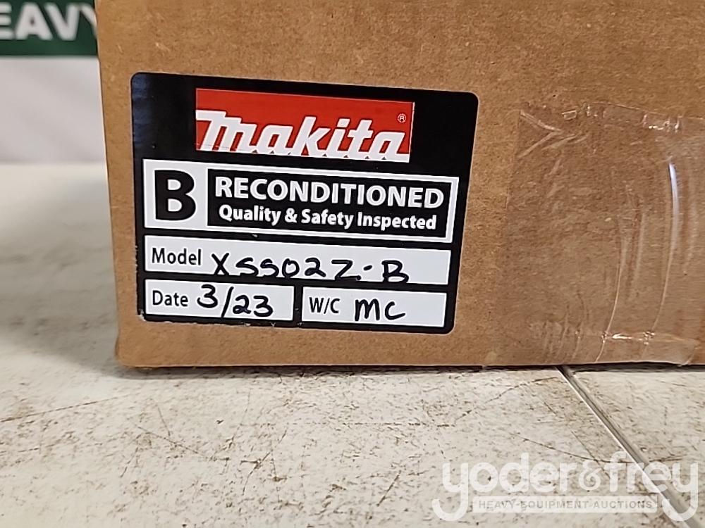 Makita  18 V Lxt 6.5" Circular Saw, XSS02Z (1 Yr Factory Warranty) Recon