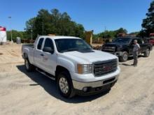 2013 GMC 2500 HD TRUCK, Approx 300,000 Miles,  EXT CAB, 2WD, 6.0L GAS, S# 1