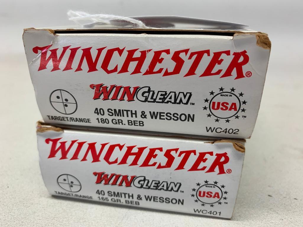 (65) Rounds Winchester "WinClean" 40 Smith & Wesson Ammo