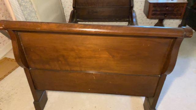 Antique Twin Sleigh Bed