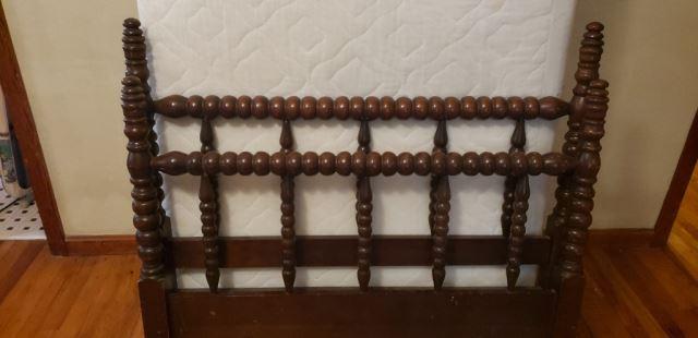 Pair of Antique Jenny Lind Twin Beds