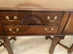 Chippendale Style Server w/2 Drawers & 2 Doors
