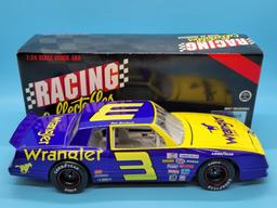 Racing Collectibles Club of America 1:24 Dale