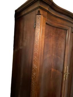 Serpentine Front Armoire, Dovetail Construction,