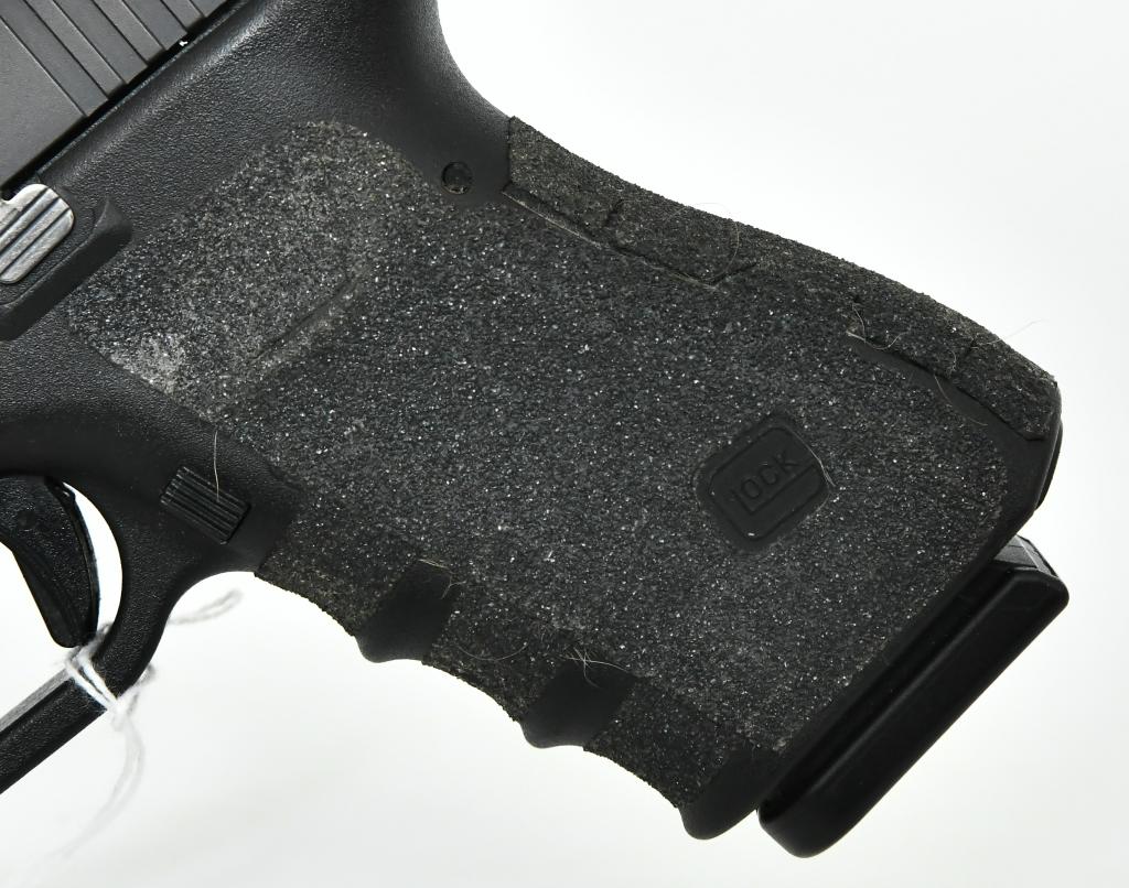 Glock 19 Gen 3 9MM Semi Auto Pistol Package