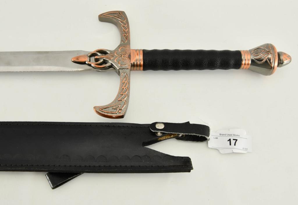 Heavy Duty Fantasy Sword w/heavy duty leather shea