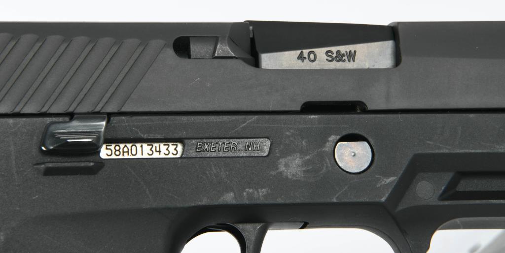 Sig Sauer P320 Semi Auto Pistol .40 S&W