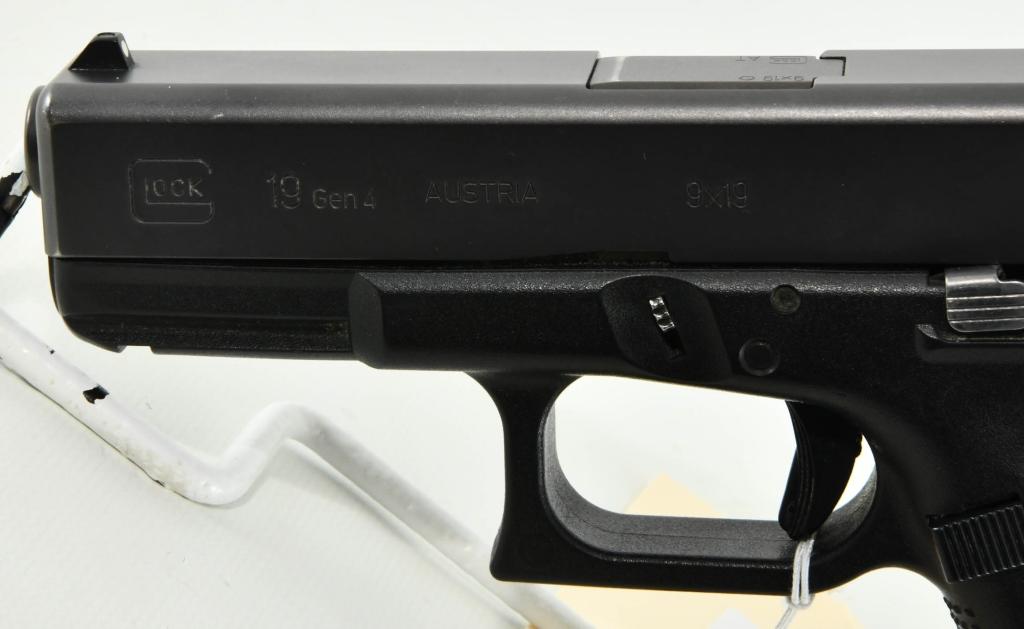 Glock 19 Gen 4 Semi Auto Pistol 9MM