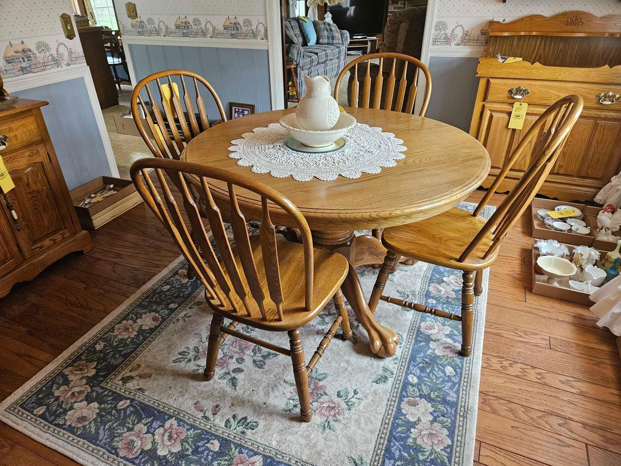 Solid Oak Claw-foot Pedestal Table with 4 Chairs by Cochrane Furniture - Nice
