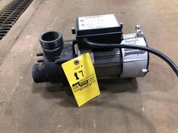Jacuzzi tub pump, 120V, working condition.