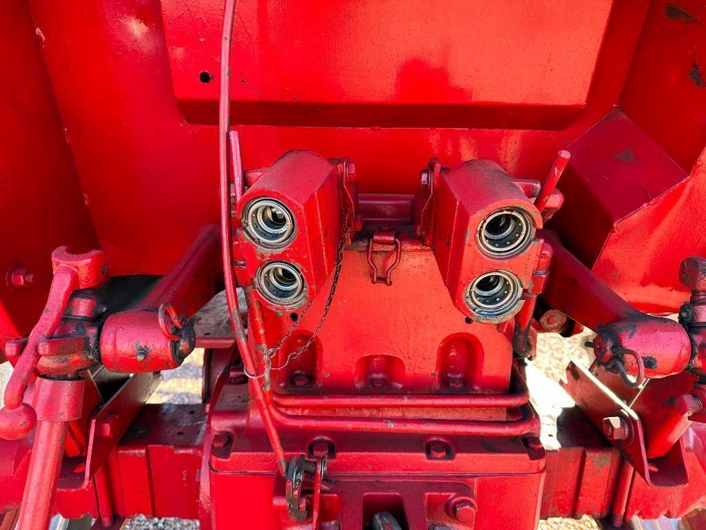 1976 IHC 666 tractor, cab w/ heat, 12.4x42 rear tires, TA trans, diesel engine, 2-hyds, 3pt, runs &