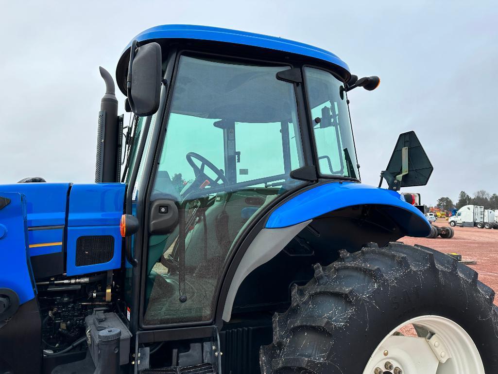 2013 New Holland TS6.125 tractor, CHA, MFD, New Holland loader, Dual Power trans w/LHR & creeper