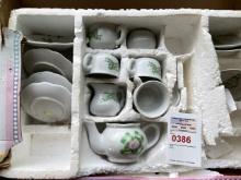 Child tea set