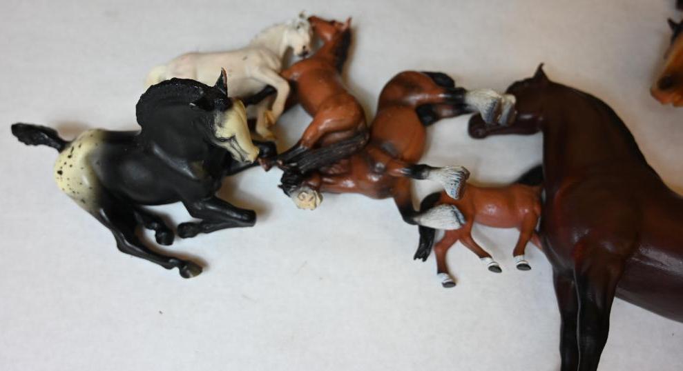 Twenty Seven Piece Horse Grouping