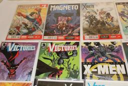 24 Mixed Comic Books from Marvel and Dark Horse