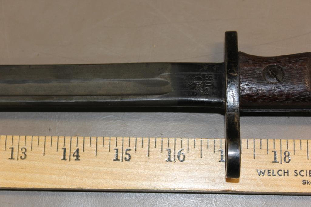 Remington Bayonet for 1917 Enfield Rifle in Scabbard