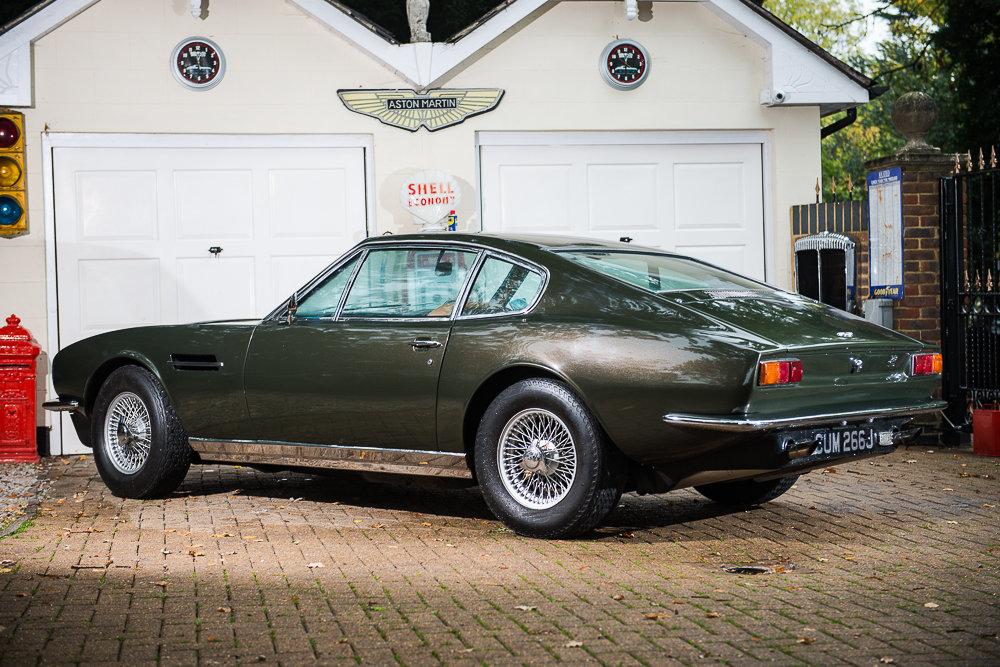 1971 Aston Martin DBS