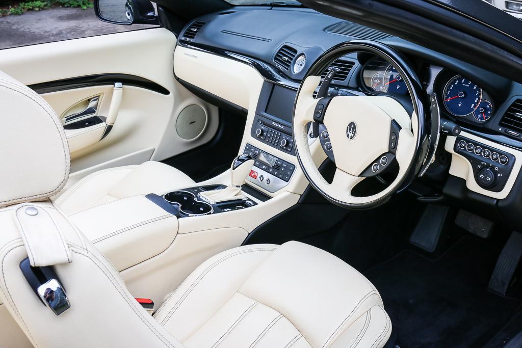 2010 Maserati GranCabrio Automatic