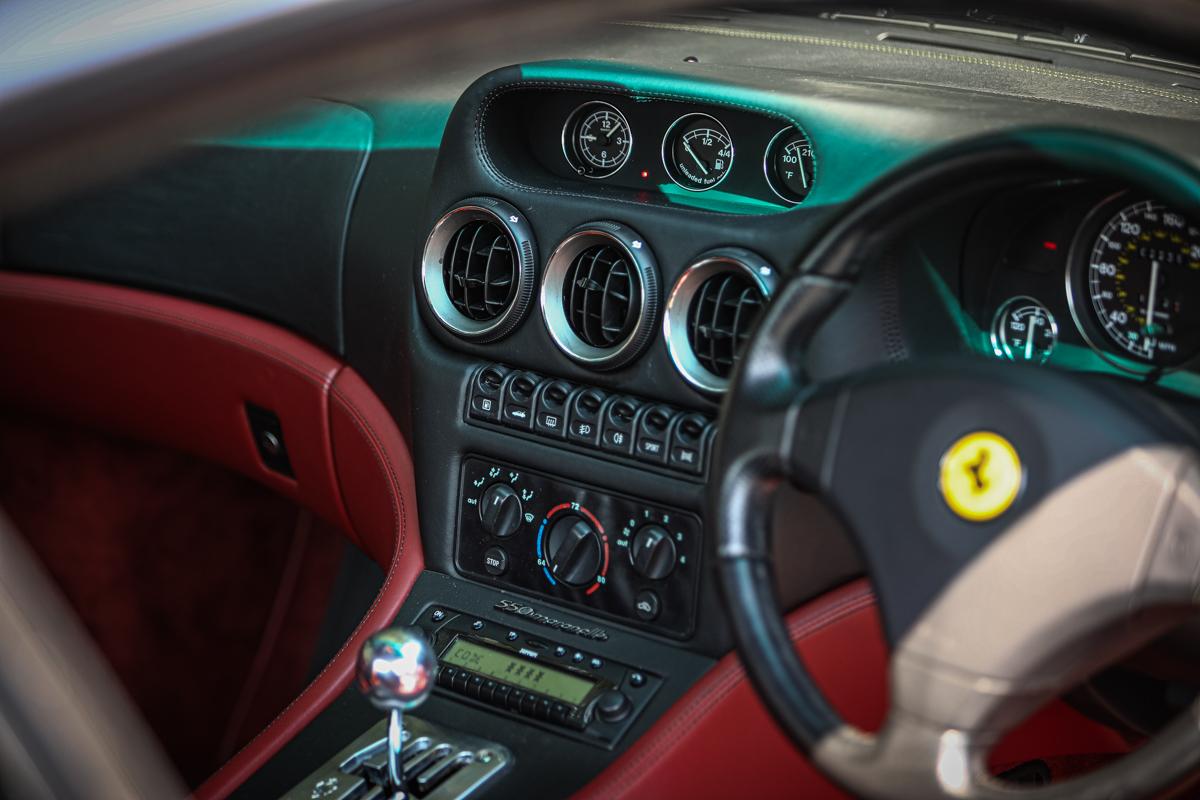 2001 Ferrari 550M