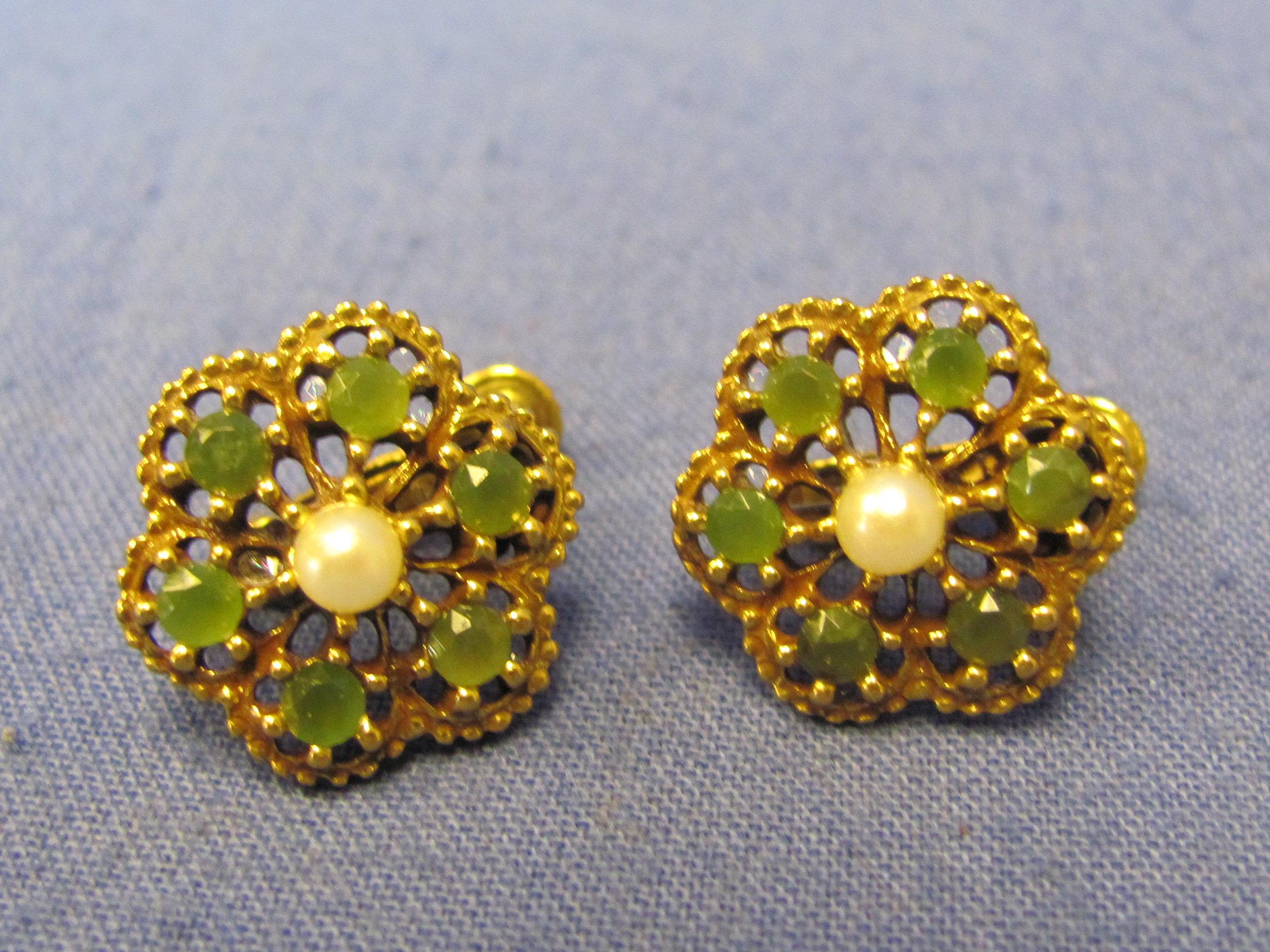 Vintage Set: Green Rhinestones & Faux Pearls – Bracelet – Pin & Screw-on Earrings