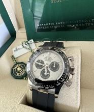 Brand New 18k White Gold Daytona Comes with Box & Papers