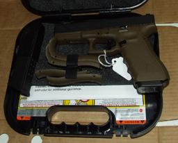 Glock Mod 17 9mm pistol